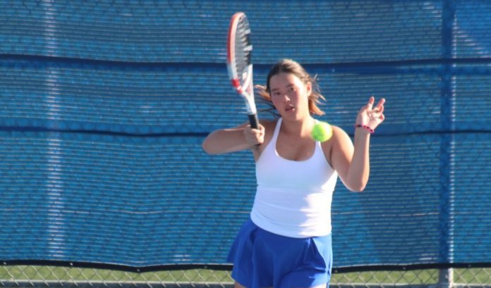 PHOTO: Mitch Lehman | San Marino Weekly | SMHS Varsity Tennis player Audrey Ranabarger